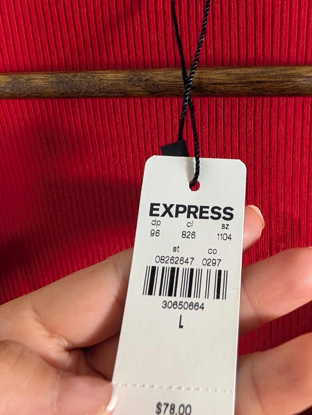Express Red Ribbed Rayon Nylon Blend Cropped Sweater Top NEW! - Picture 4 of 7